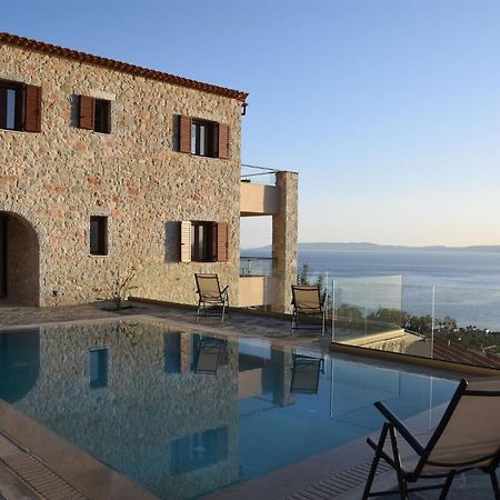 Villa Dafni Kalamata Esterno foto