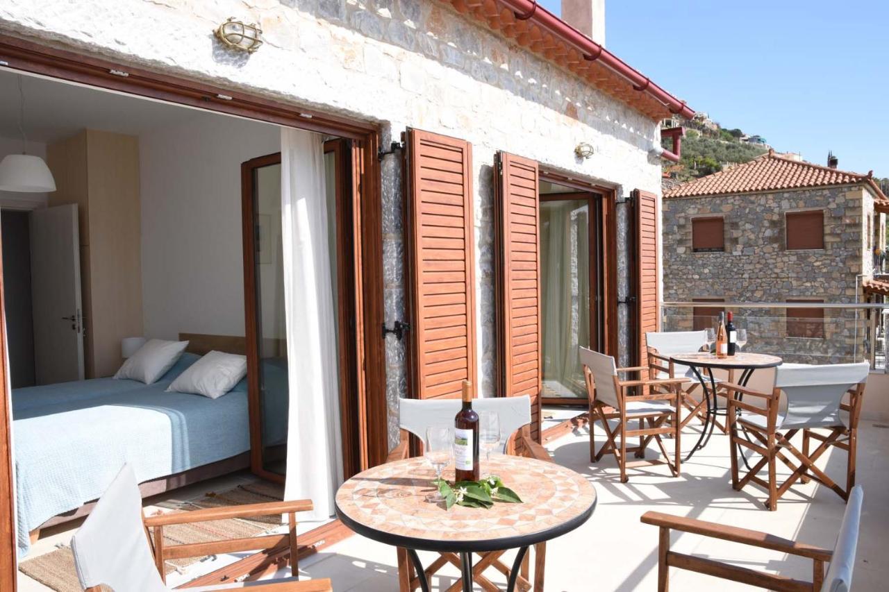 Villa Dafni Kalamata Esterno foto