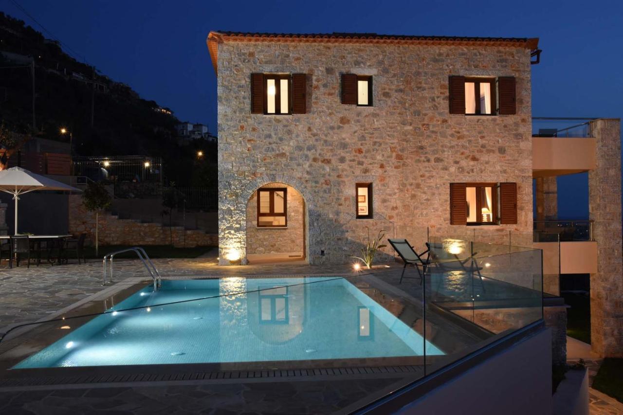 Villa Dafni Kalamata Esterno foto