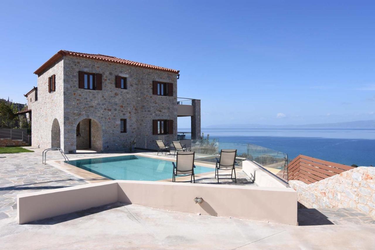 Villa Dafni Kalamata Esterno foto