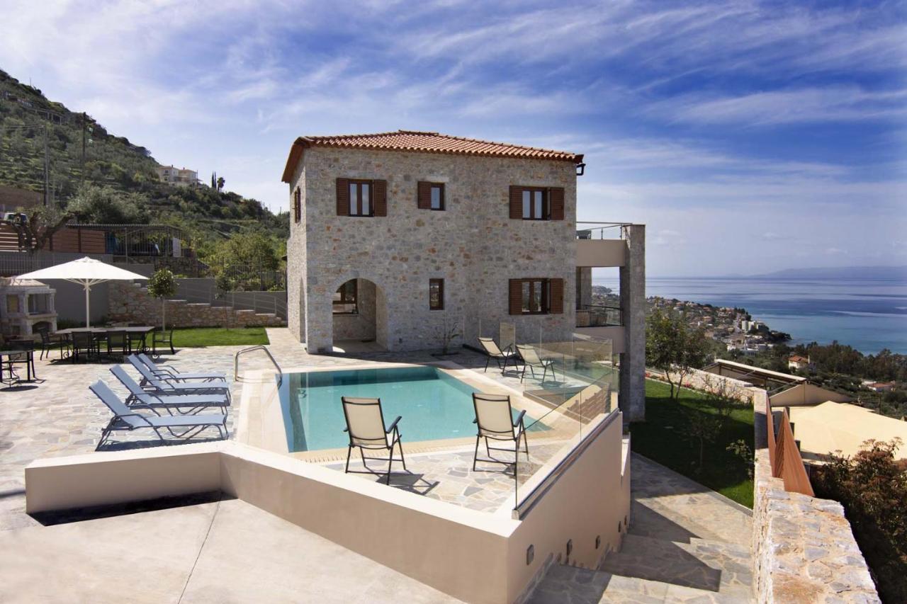 Villa Dafni Kalamata Esterno foto